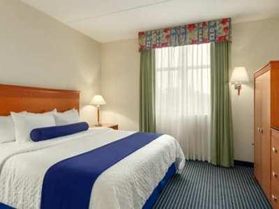 Hotel Embassy Lexington