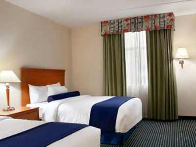 Hotel Embassy