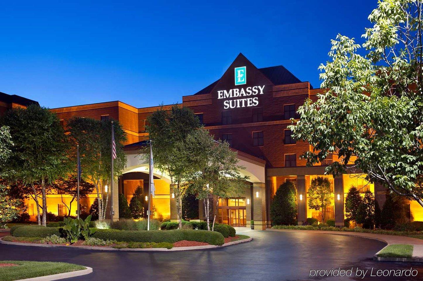 Hotel Embassy Lexington